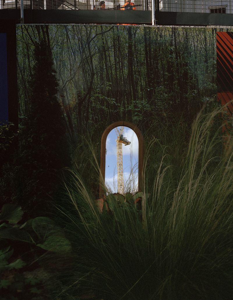 © xuan zheng - Mirror