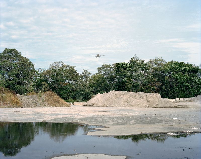© Nicole Rosenthal - Plane