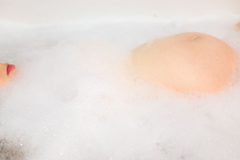 © Alyona Kochetkova - Image from the Right to give birth photography project