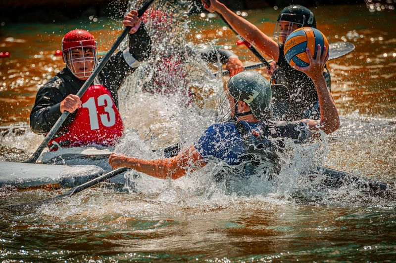 © Ofe BARROS - Image from the Kayak Polo Competition photography project