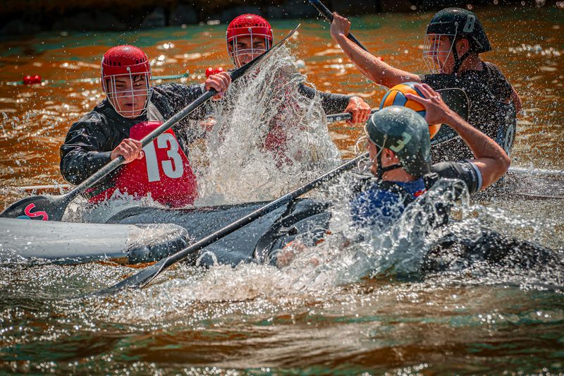 © Ofe BARROS - Image from the Kayak Polo Competition photography project