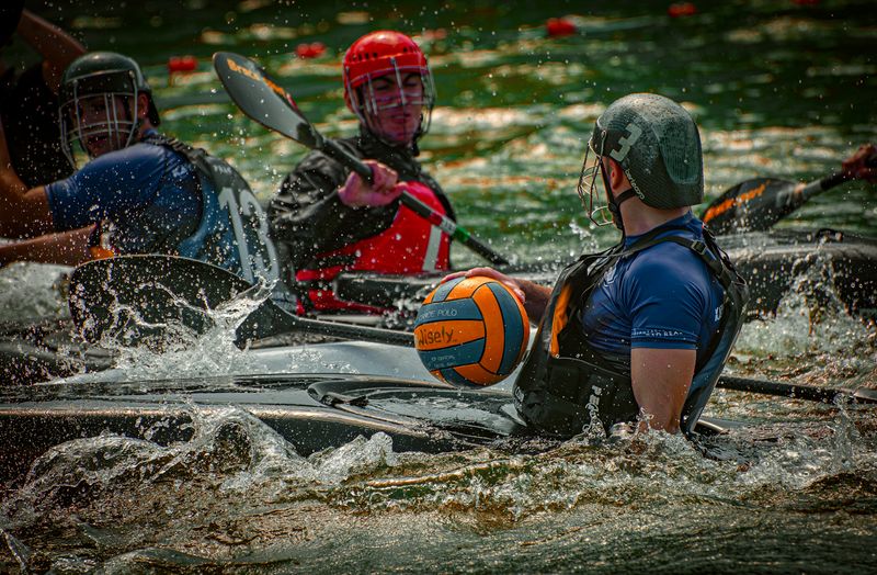 © Ofe BARROS - Image from the Kayak Polo Competition photography project