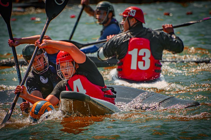 © Ofe BARROS - Image from the Kayak Polo Competition photography project