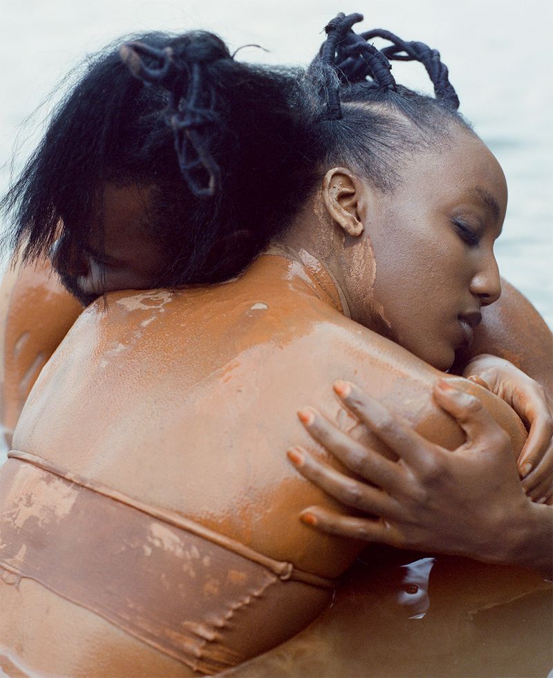 © Mallory Lowe Mpoka - "Petit Pays" 2020, 120mm film, Digital scan