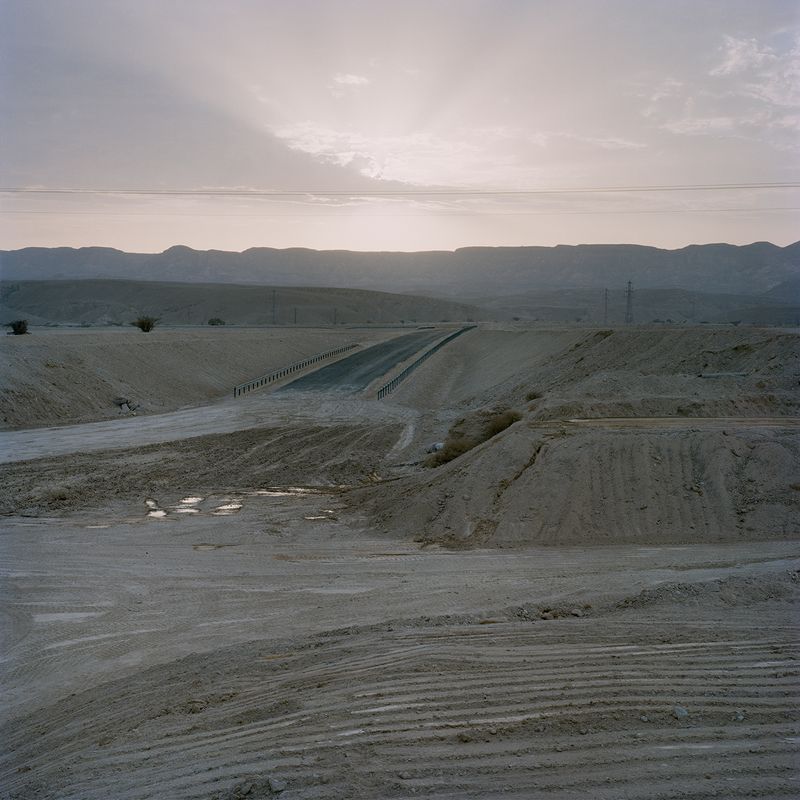 © Demetris Koilalous - Nr Yotvata, road under construction in the desert