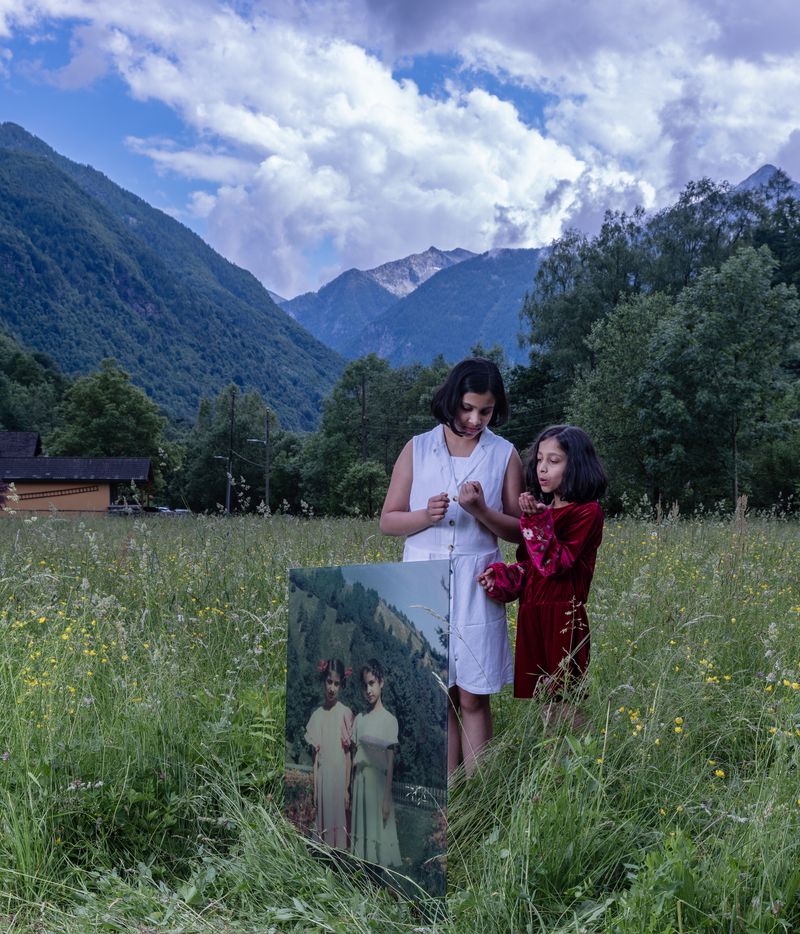 © Anita Khemka & Imran Kokiloo - Image from the Kashmir: The Making of a Family Album photography project