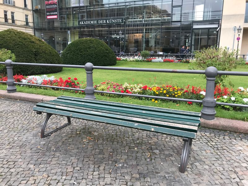 © Monika Blanka Katterwe - Arts near places with flowers