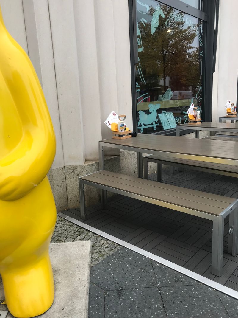 © Monika Blanka Katterwe - Dock on the yellow stop