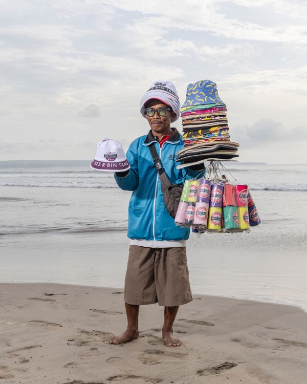 © Nyimas Laula - Image from the Workers of The Paradise photography project