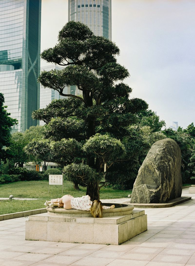© Jolie Zhilei Zhou - Image from the Imitation of Life photography project