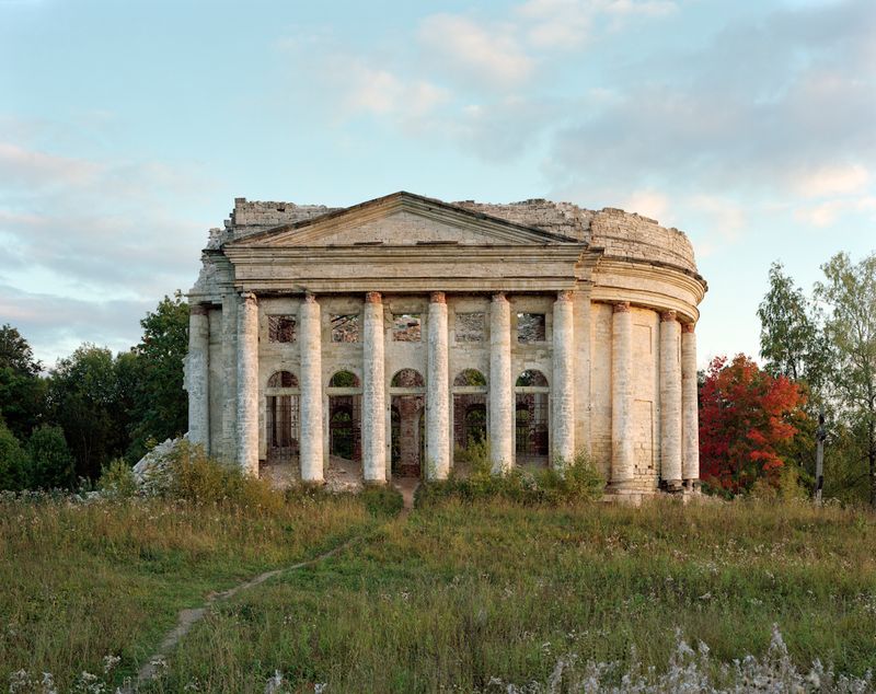 © Petr Antonov - Church of the Holy Trinty in the village of Piataya Gora. The church was built between 1827 and 1831, closed in 1943.