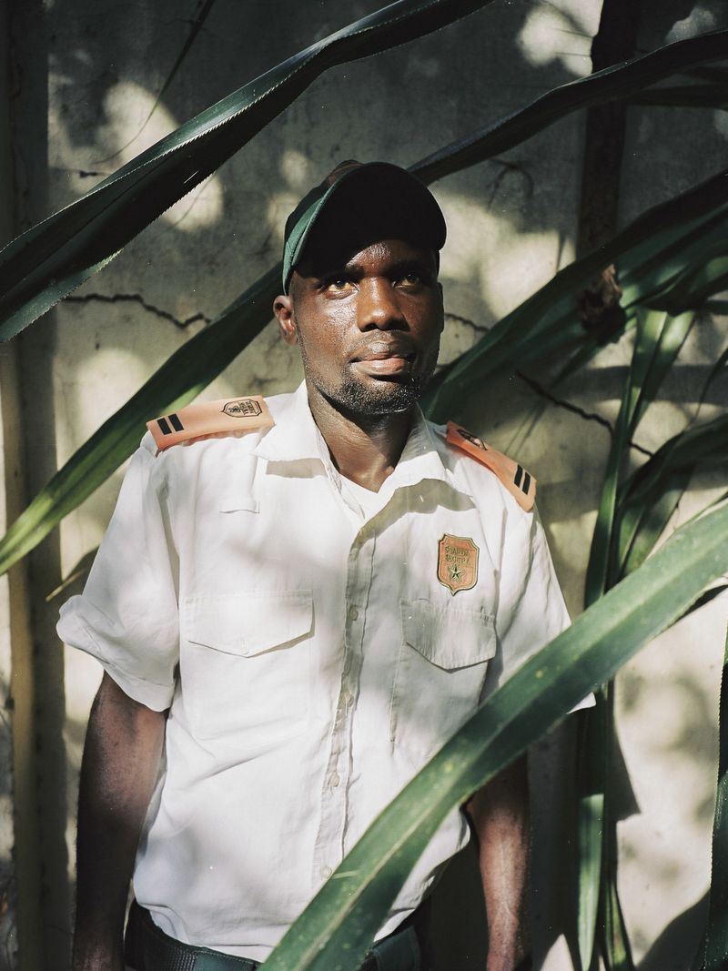 © Daniel Seiffert - Image from the Guardas da Miramar photography project