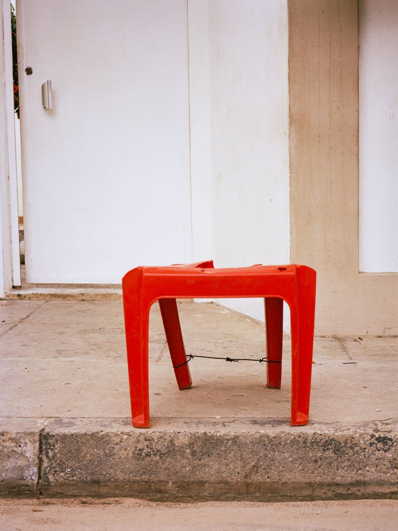 © Daniel Seiffert - Image from the Guardas de Miramar / Guards of Miramar photography project