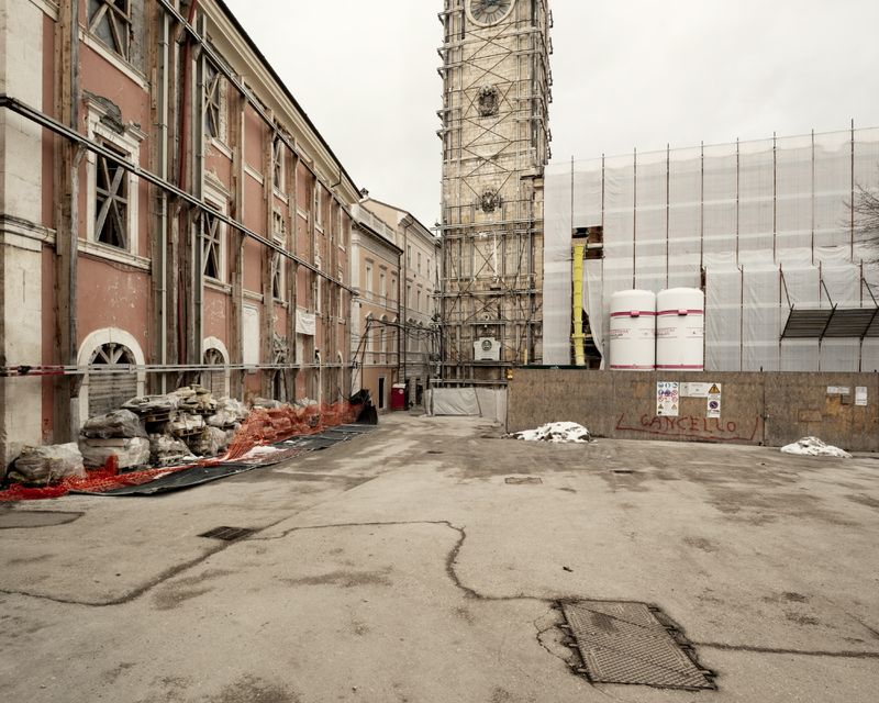© Giovanni Cocco - Image from the DISPLACEMENT - NEW TOWN NO TOWN photography project