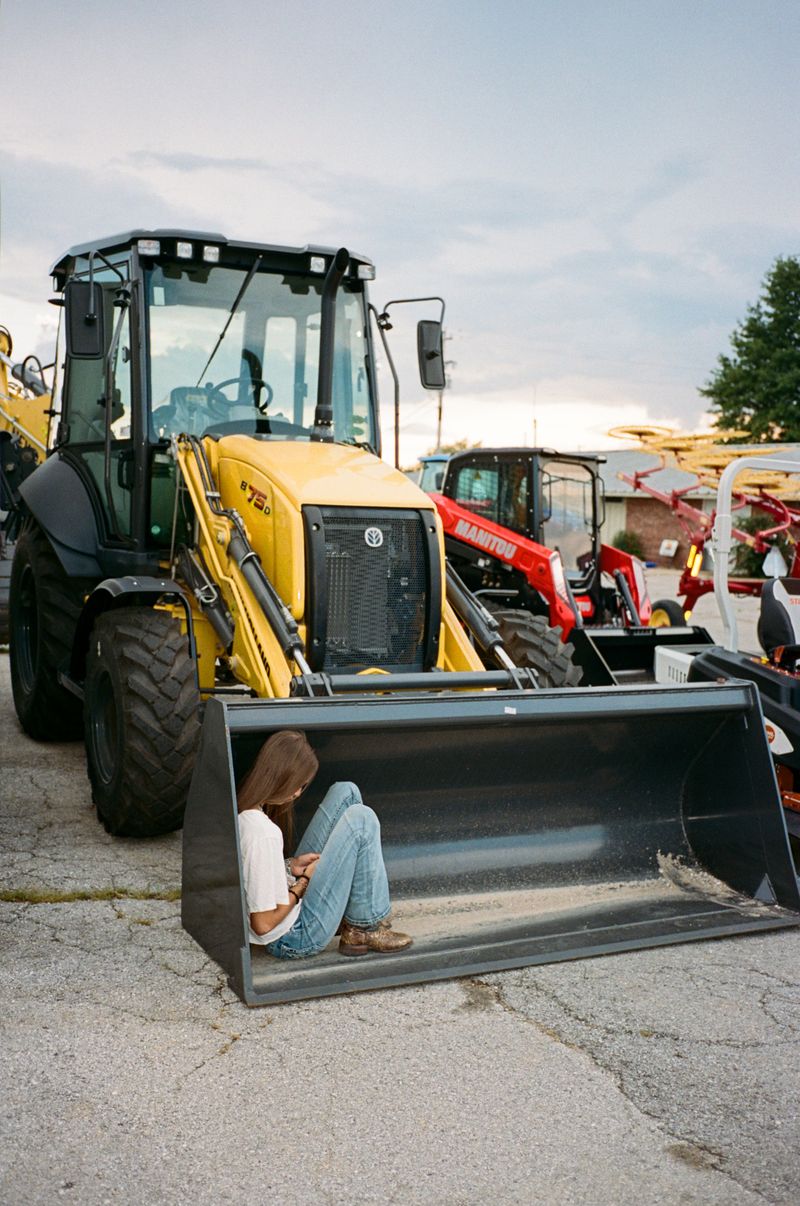 © Chloe Jones - Image from the Tiger's Blood photography project