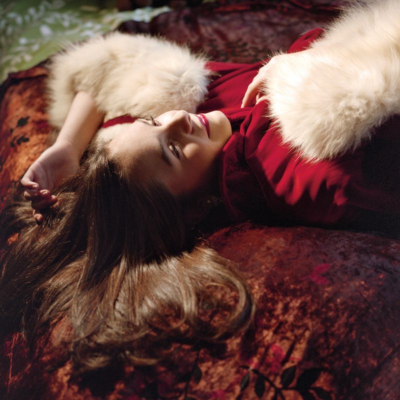 © Aline Smithson - Image from the Hollywood at Home photography project