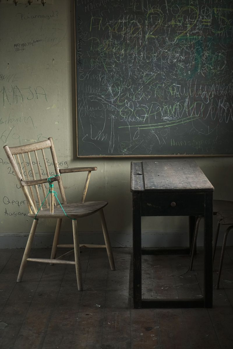 © Melodie Lamotte d'Incamps - 17 - The old school board