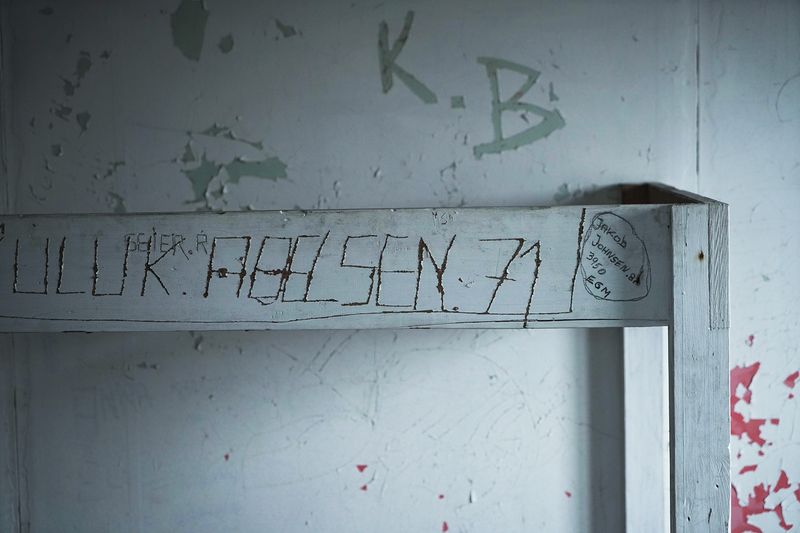 © Melodie Lamotte d'Incamps - 6 - The engraved names