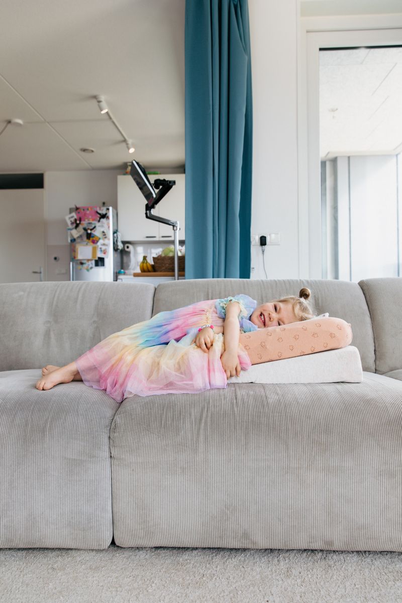 © Madeline Swainhart - Image from the Caring for Zora photography project