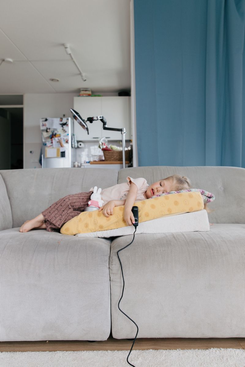 © Madeline Swainhart - Image from the Caring for Zora photography project