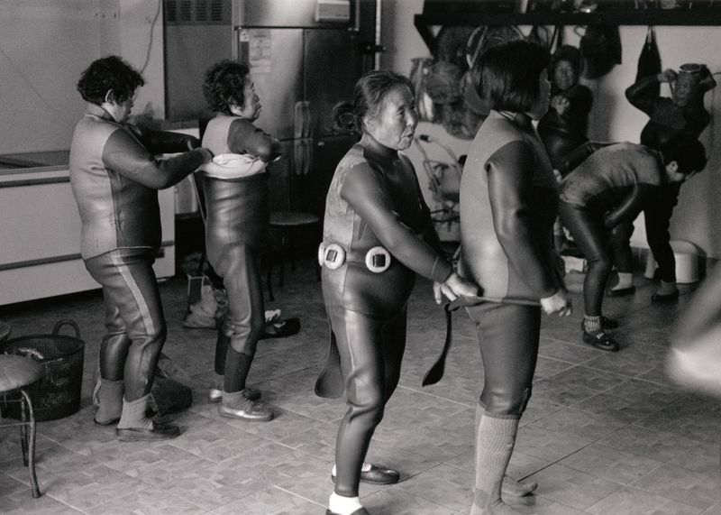 © Youn Jung Kim - Image from the Jeju Haenyeo photography project