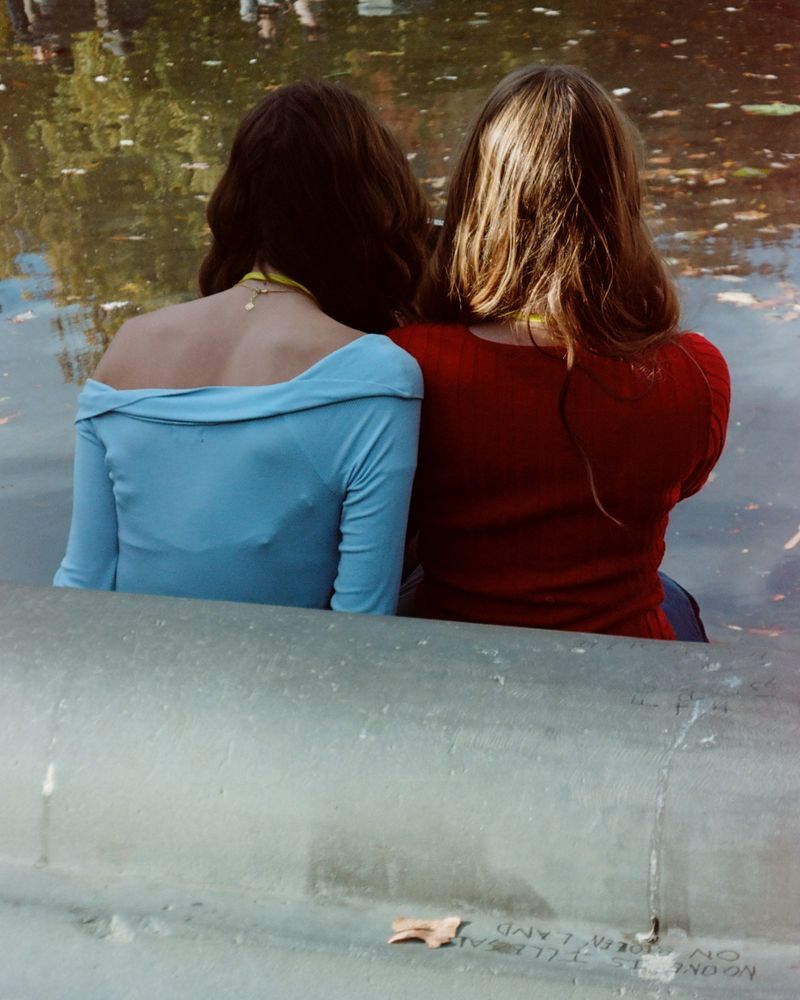 © Youn Jung Kim - Image from the Honey, I am not used to this real love photography project