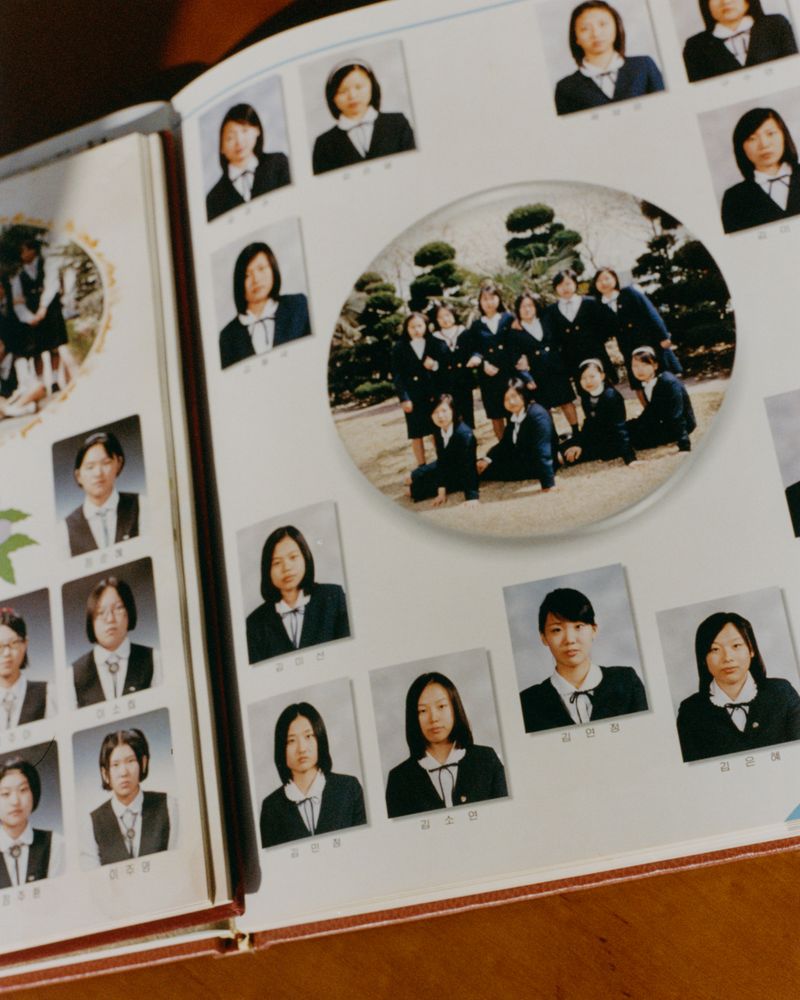 © Youn Jung Kim - Image from the Honey, I am not used to this real love photography project