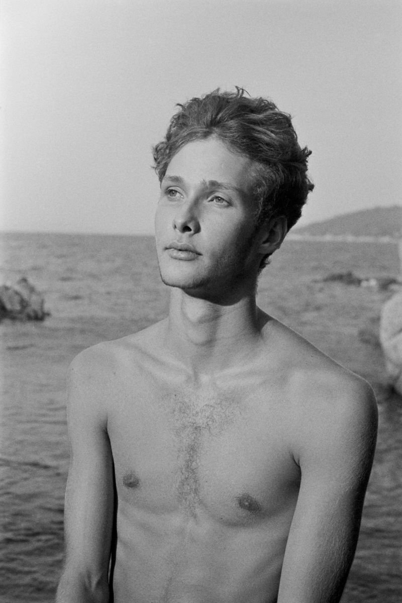 © Marie Capesius - Image from the HELIOPOLIS - under the blue shadow of the sun photography project