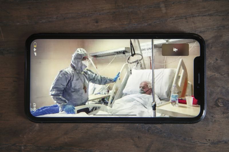 © Alessandro Penso - Image from the Stay Home photography project