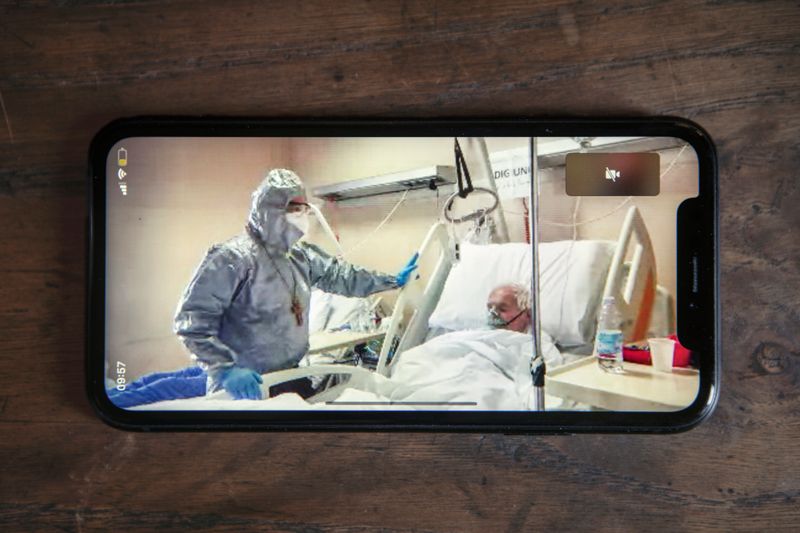 © Alessandro Penso - Image from the Stay Home photography project