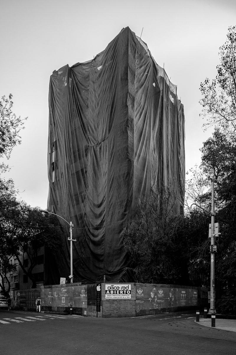 © Onnis Luque - Image from the UNDERCOVER photography project