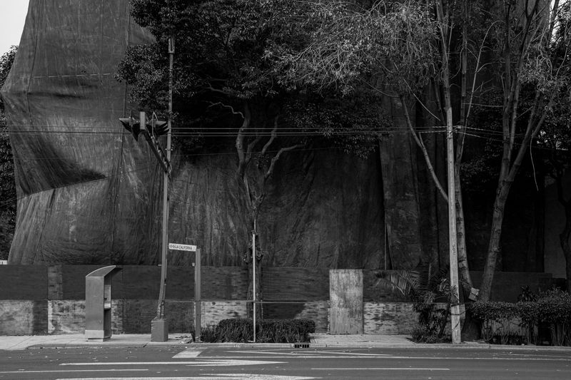 © Onnis Luque - Image from the UNDERCOVER photography project