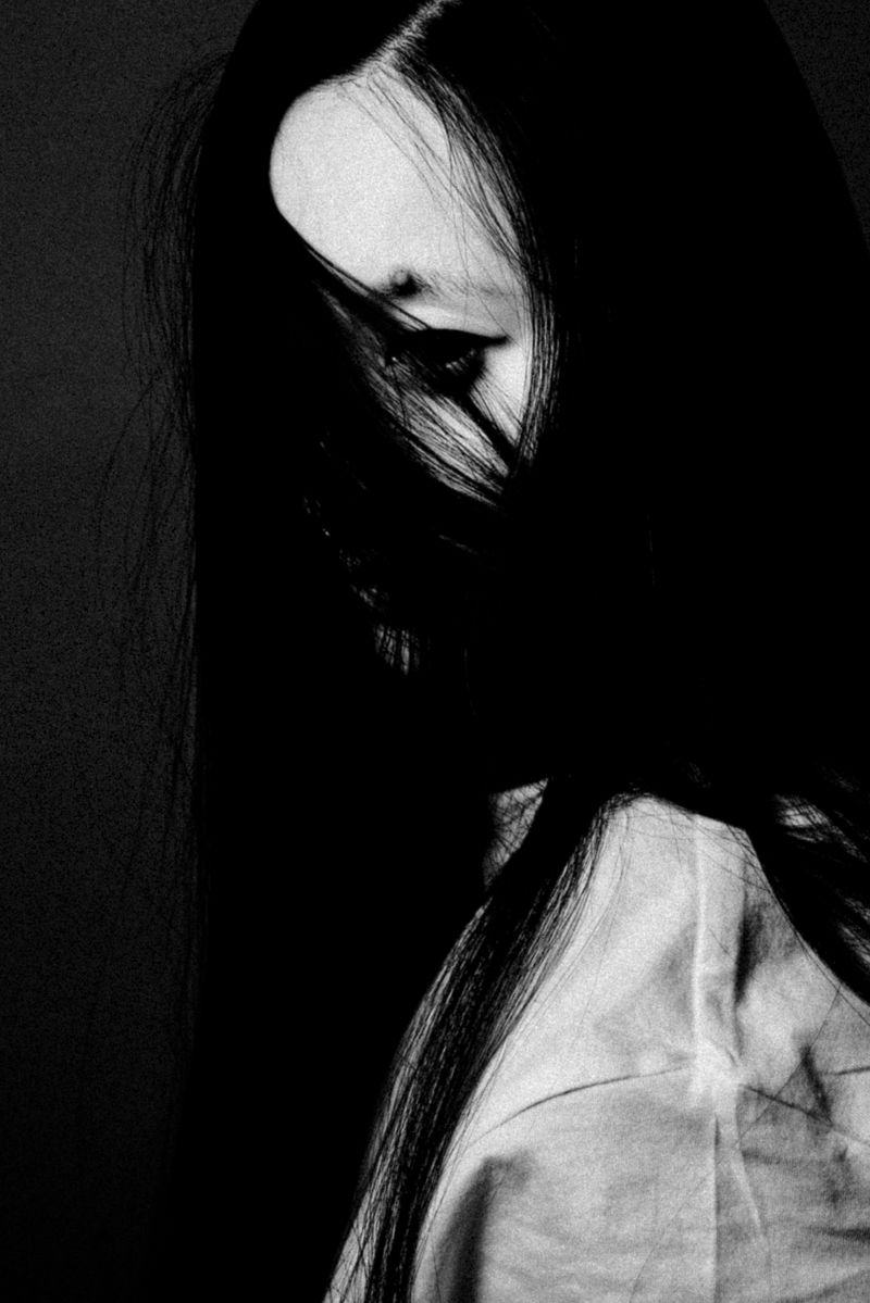 © Sina Muehlbauer - Image from the Connective Tissue photography project