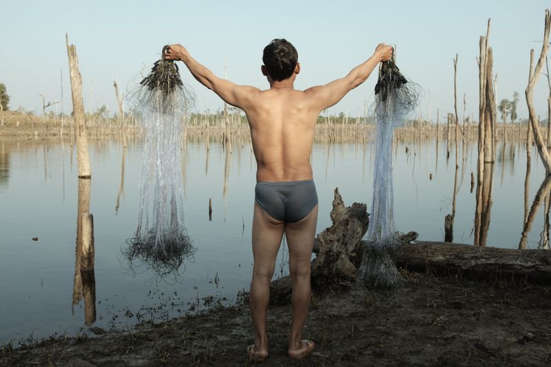 © Nicholas Bosoni - Image from the Woven in Silk photography project