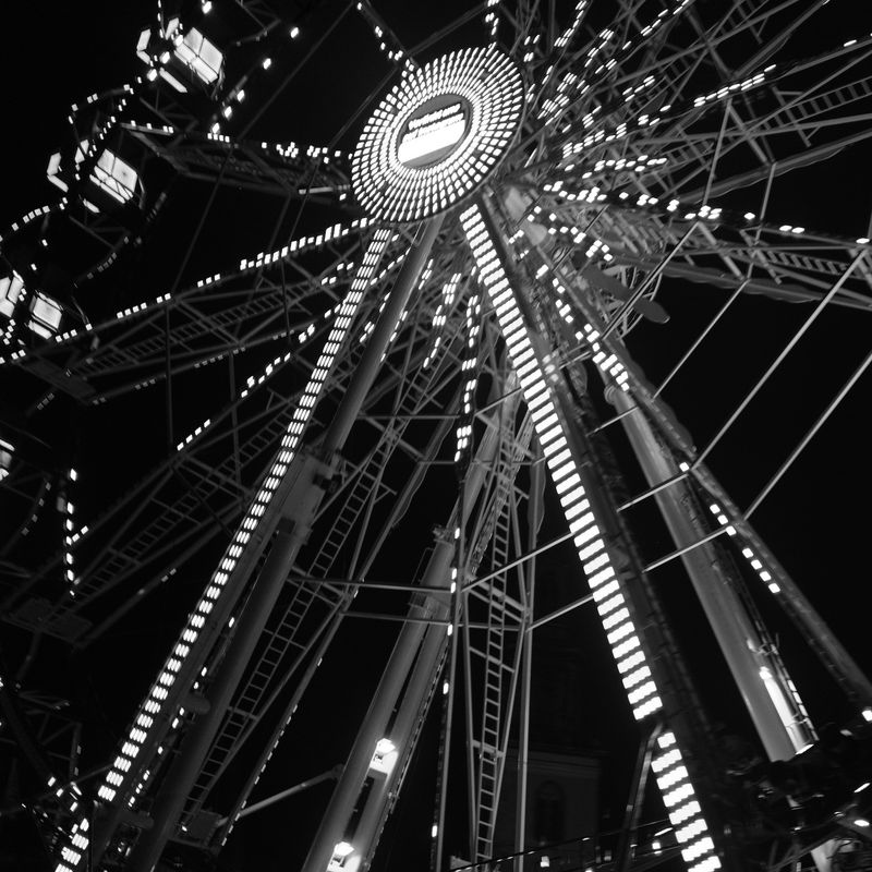 © Tobias Klaus - Image from the Urban Encounters in Transience photography project