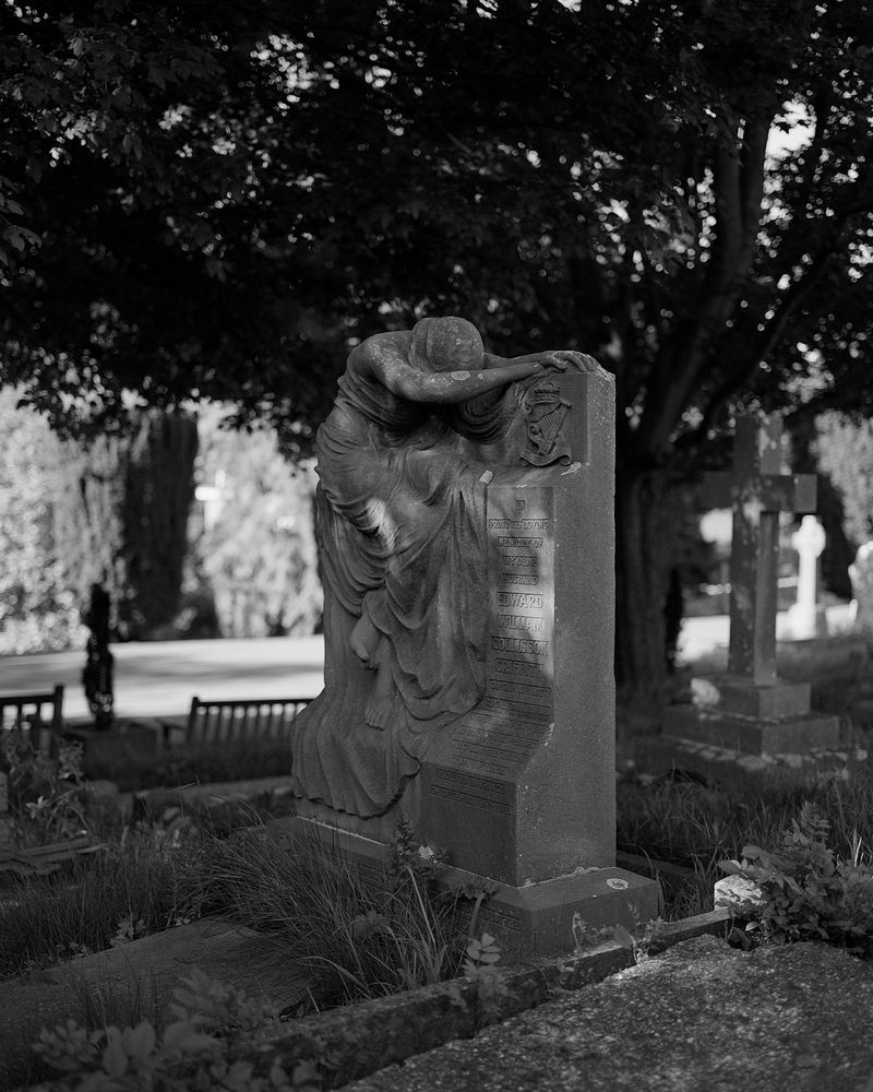 © Sadie Catt - Image from the Beekeeper photography project