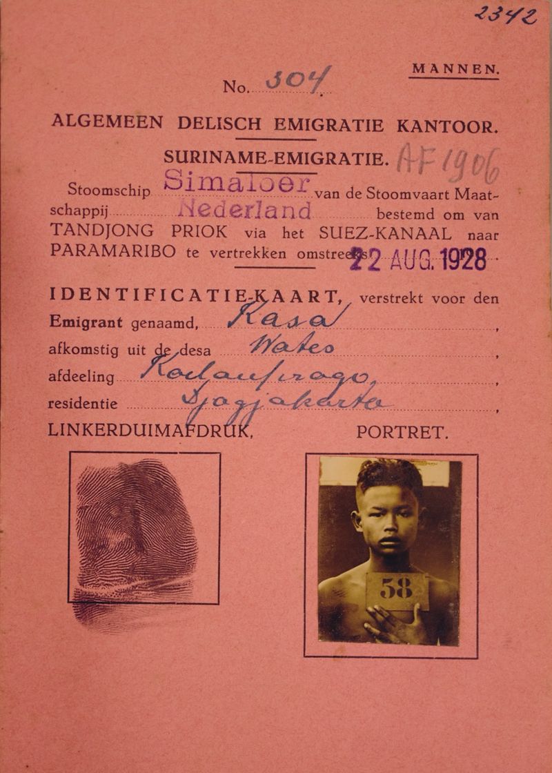 © Angie - Identity card registration, 1928