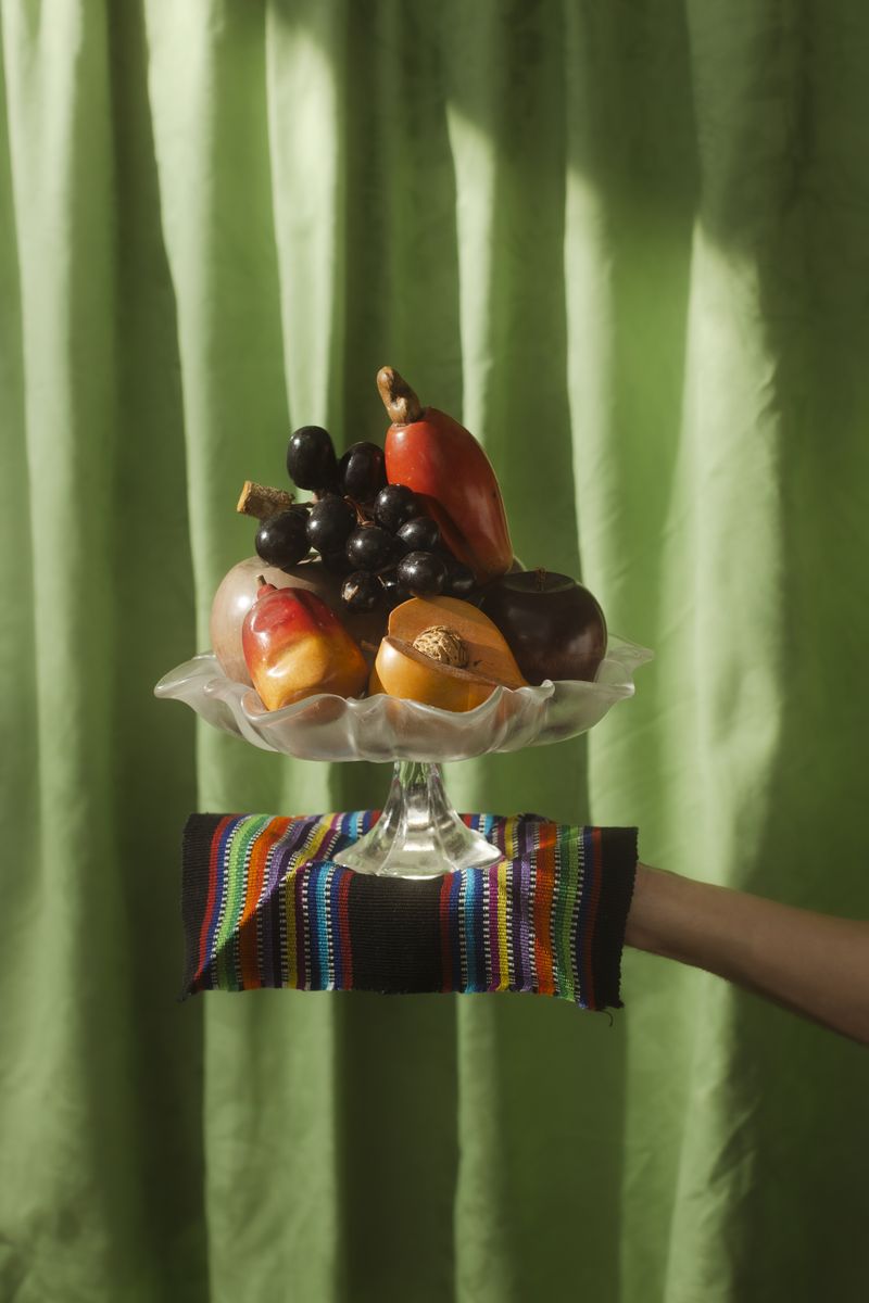 © Dominique Muñoz - An Offering, Archival pigment print, cherry hardwood frame, 8 x 10in, 2024