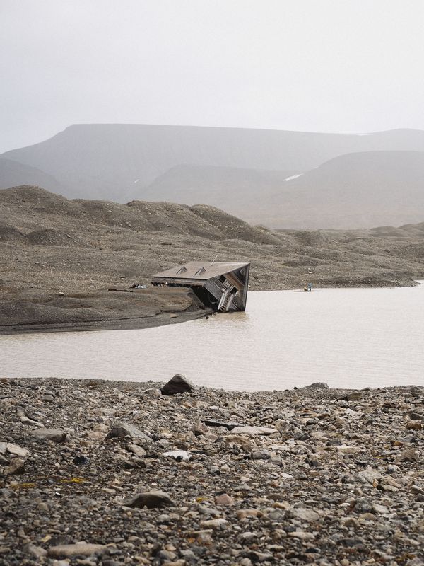 © Angel Valiente - Image from the Melting Points photography project