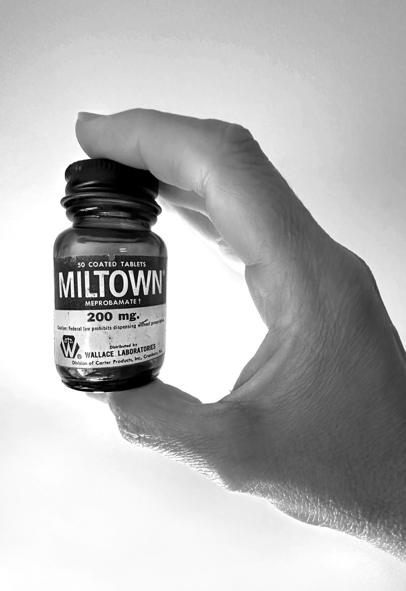 © Jennifer Cabral - Image from the DEPRESSION. POSSESSION. REPRESSION. photography project