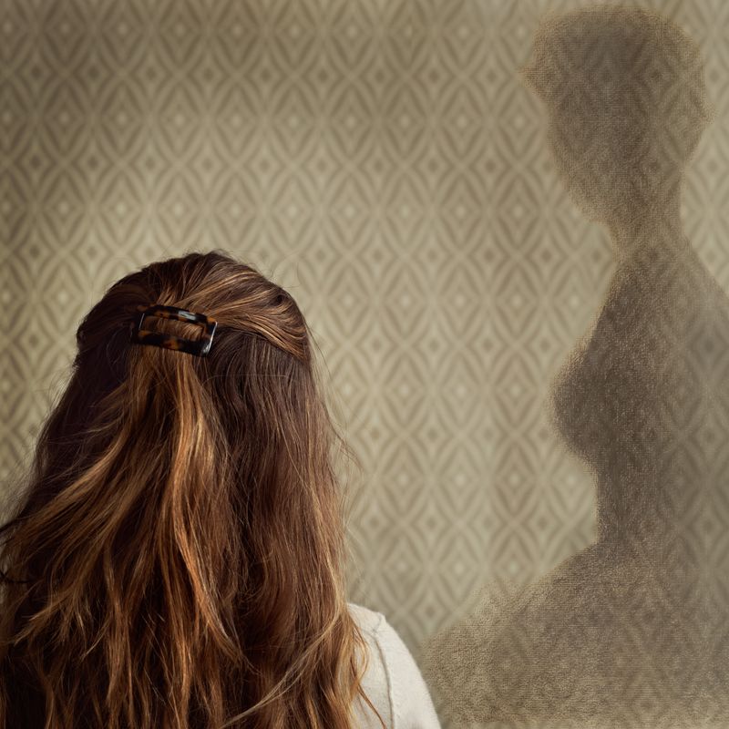 © Tira Khan - Image from the The Woman in the Wall photography project