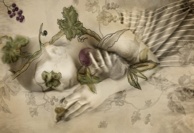 © Tira Khan - Image from the The Woman in the Wall photography project