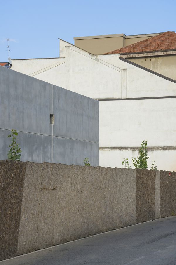 © Gianluca Attoli - Image from the Suburban Base photography project