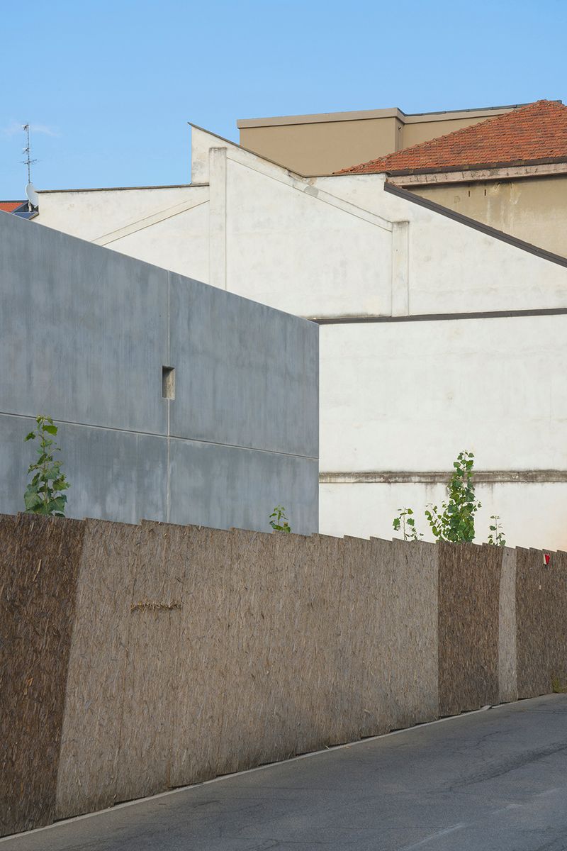 © Gianluca Attoli - Image from the Suburban Base photography project