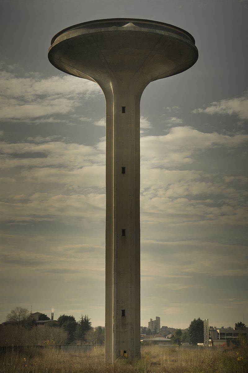 © Gianluca Attoli - Image from the Suburban Base photography project
