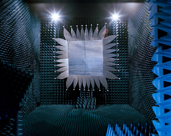 © Melanie Hübner - Image from the PARADISE LOST photography project