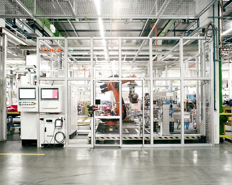 © Melanie Hübner - Image from the PARADISE LOST photography project