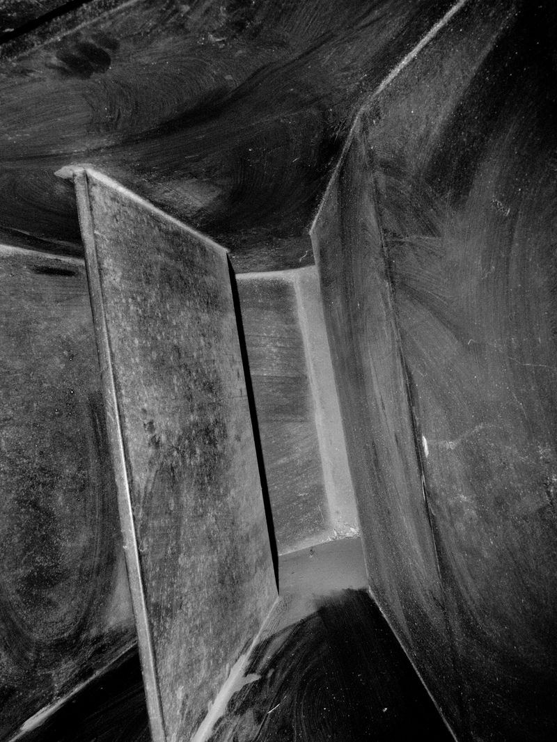 © Mirko Ostuni - Image from the Four to the Dirt photography project