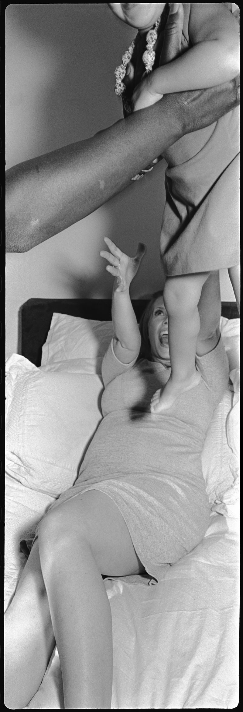 © Angela Cappetta - Image from the G9P2, Maternity photography in a post Dobb’s world. photography project