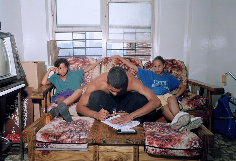 © Angela Cappetta - Image from the Glendalis, The Life and World of a Youngest Daughter photography project